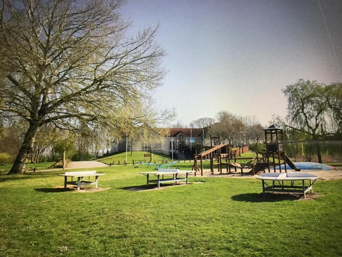 Rumah Senang Wellness Met Hottub En Tuin Ewijk Exterior photo