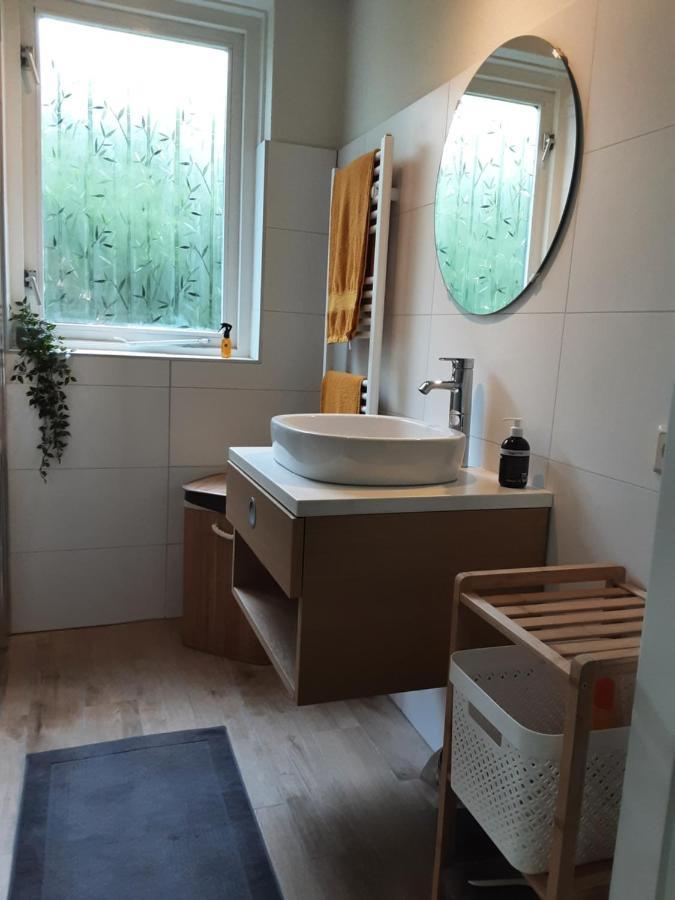 Rumah Senang Wellness Met Hottub En Tuin Ewijk Exterior photo